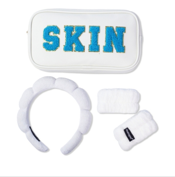 Free! Nwt Neutrogena skin care set - Picture 1 of 4
